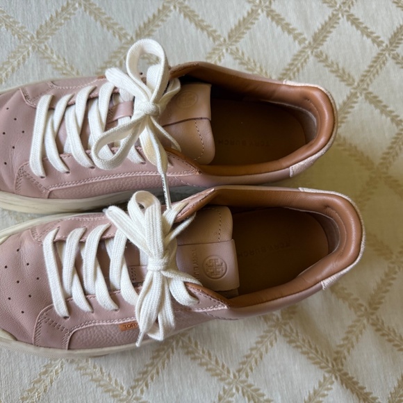 Tory Burch ladybug sneaker - Picture 3 of 12